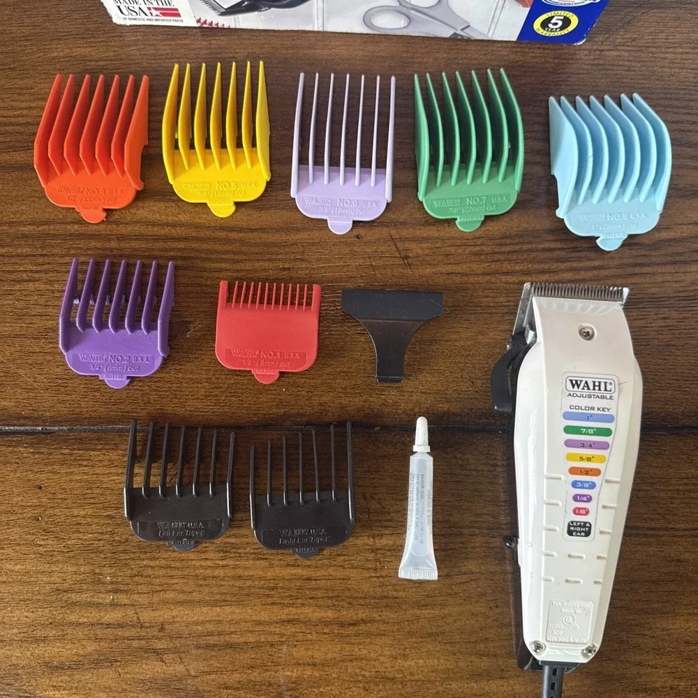 Wahl Color Code‎ 16-Piece Haircut Kit White/Black Clippers Model 79400 USA